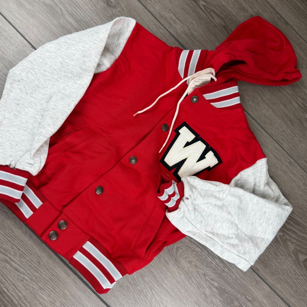 Third Street Kids Varsity Jacket Wisconsin Badgers Hooded Red Size YS 6-8